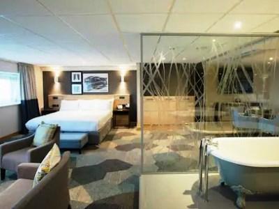 Doubletree By Hilton Building Society Arena Hotel